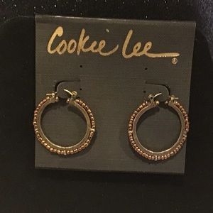 New brown bead and antique bronze hoop earrings